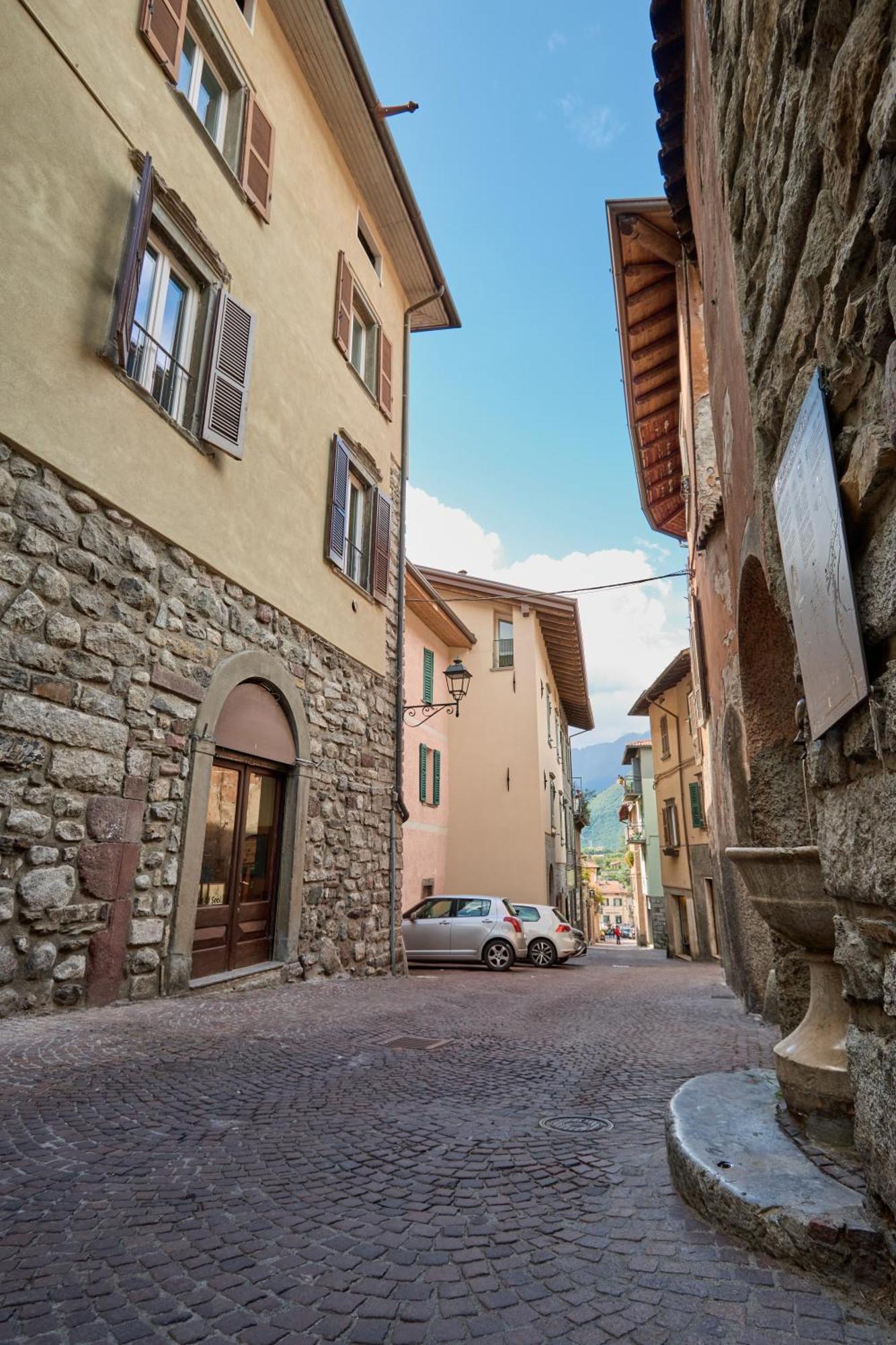 Charme Nel Borgo Di Bienno Di Design, Natura & Relax エクステリア 写真